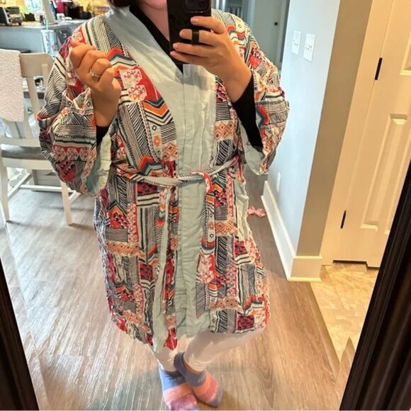 Vera Bradley | Blue Patchwork Bouquet Reversible Robe | Size Small/Medium - Picture 4 of 10